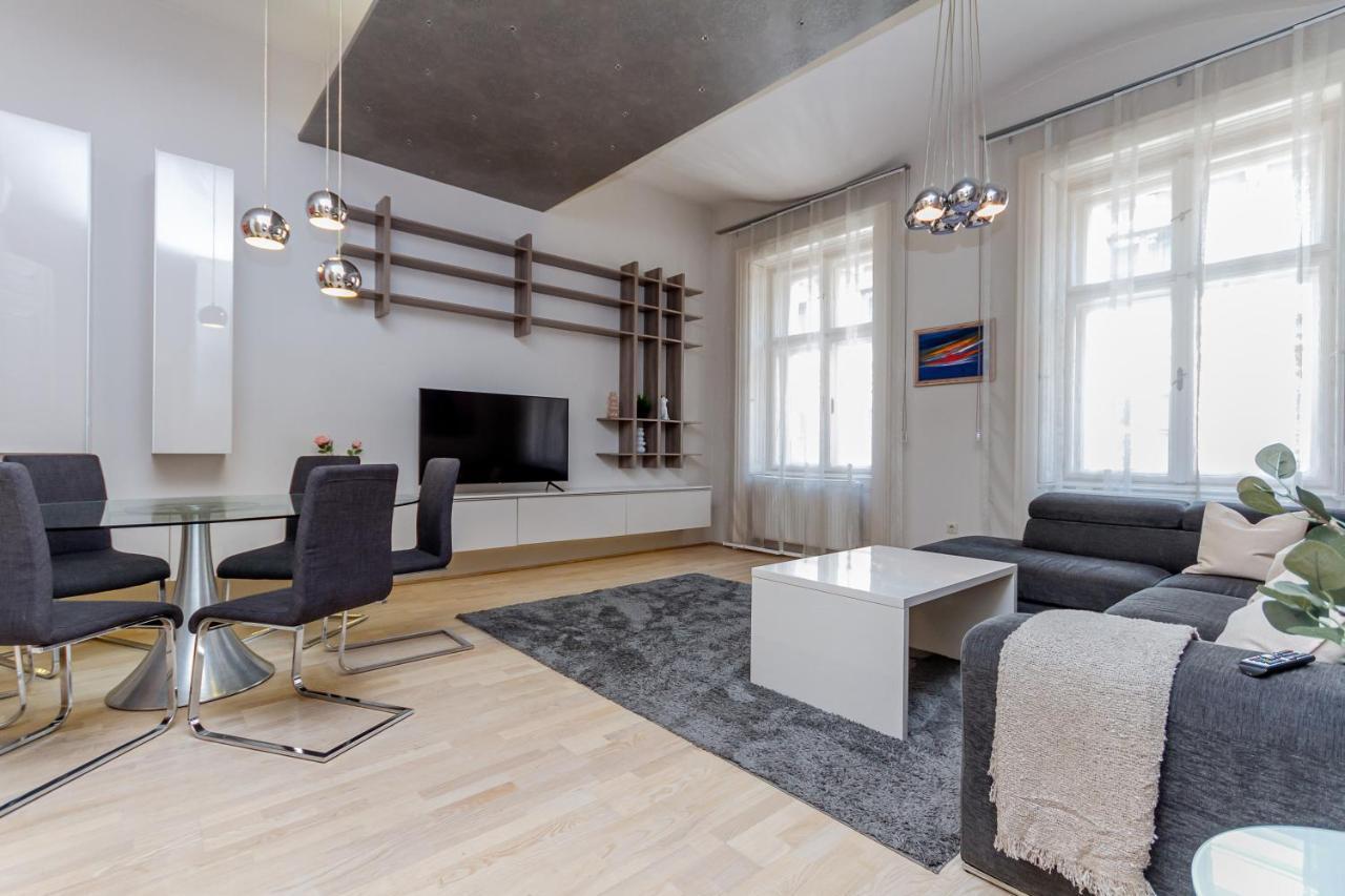Andrassy Str. Luxury Apartment Budapest Exterior photo