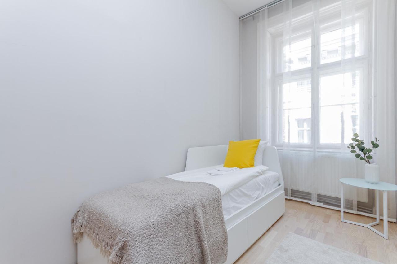 Andrassy Str. Luxury Apartment Budapest Exterior photo